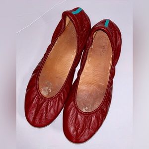 Cardinal Red Tieks